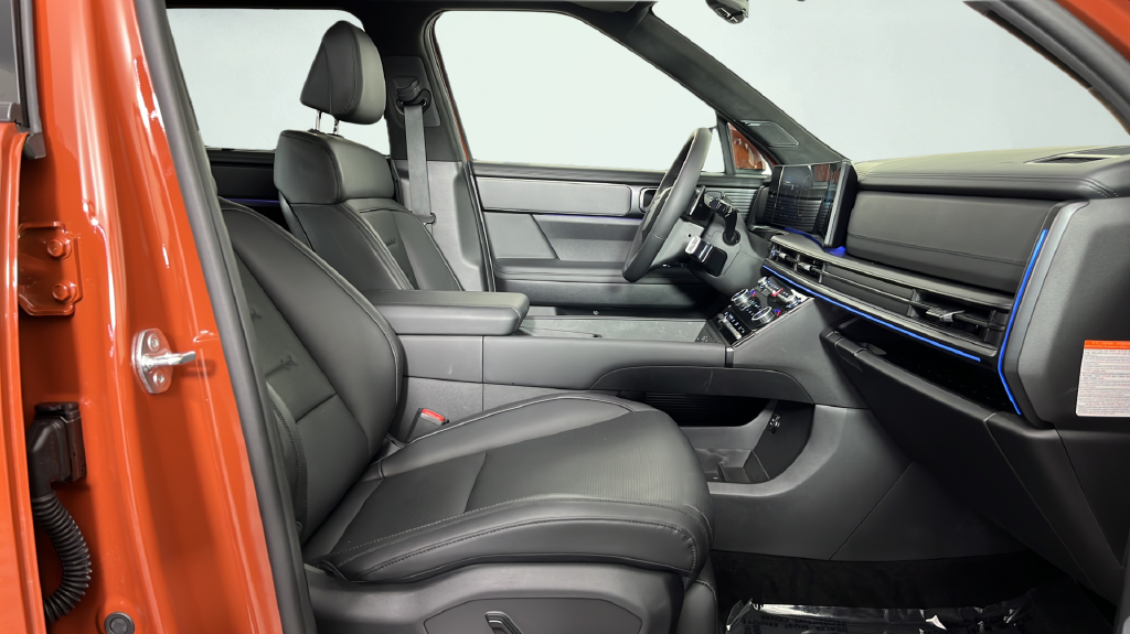 Used 2025 Orange Hyundai Calligraphy image 21
