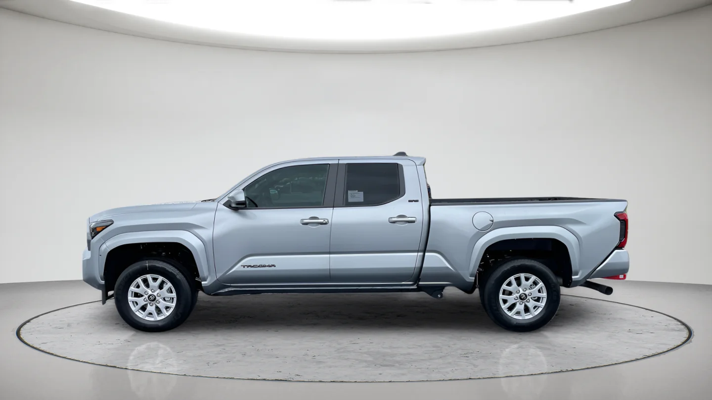 New 2026 Silver Toyota SR5 image 8