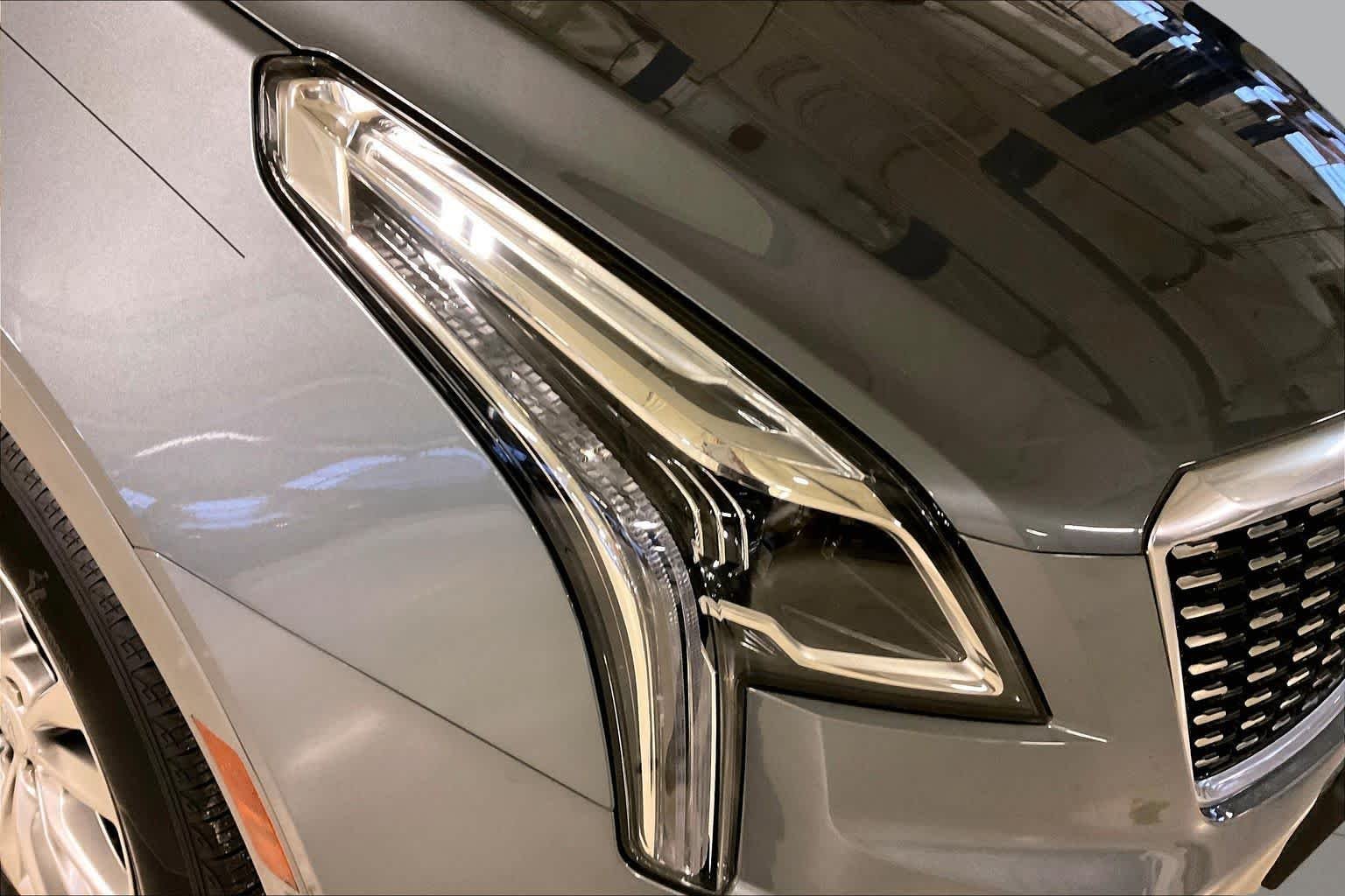 Used 2020 Satin Steel Metallic Cadillac Premium Luxury FWD image 25