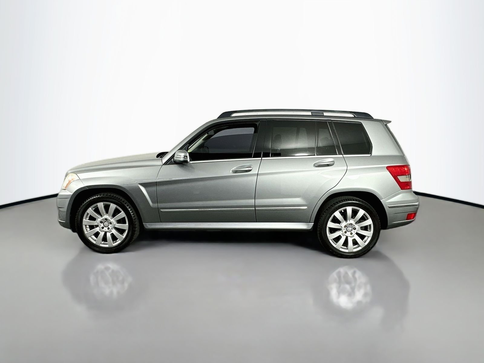 Used 2012 Palladium Silver Metallic Mercedes-Benz GLK 350 image 4