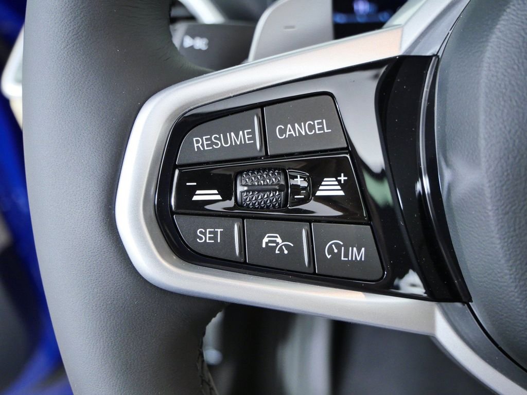 New 2026 Portimao Blue Metallic BMW 330i xDrive image 36