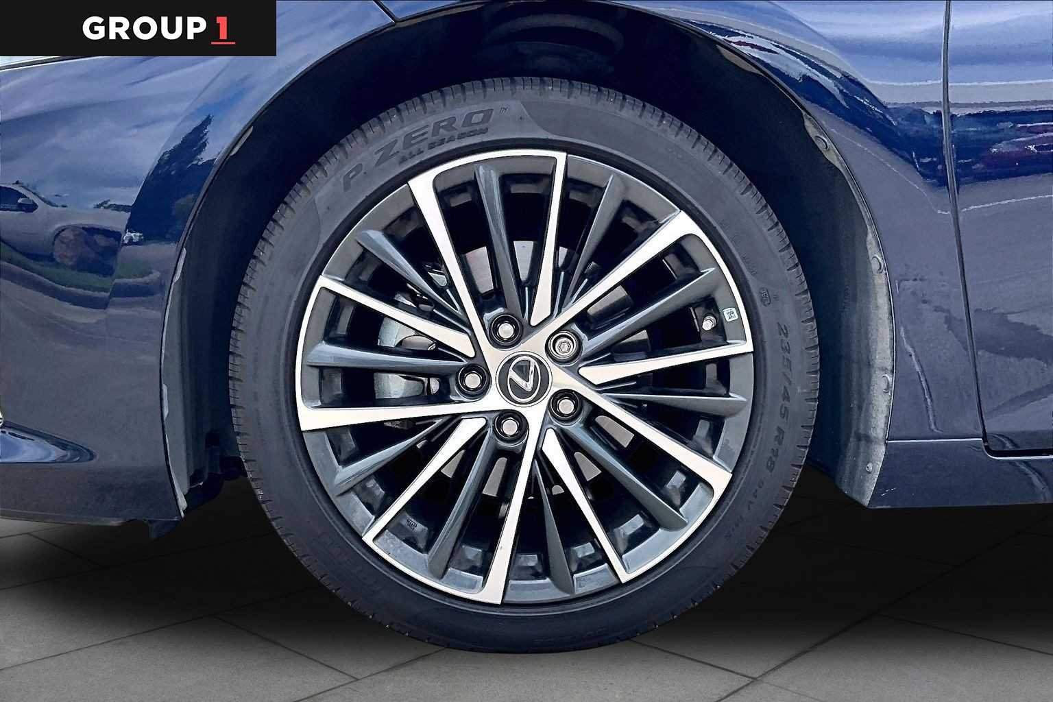 Used 2022 Nightfall Mica Lexus  image 9