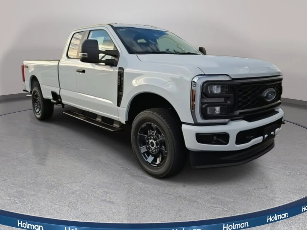 New 2026 Oxford White Ford XL image 2