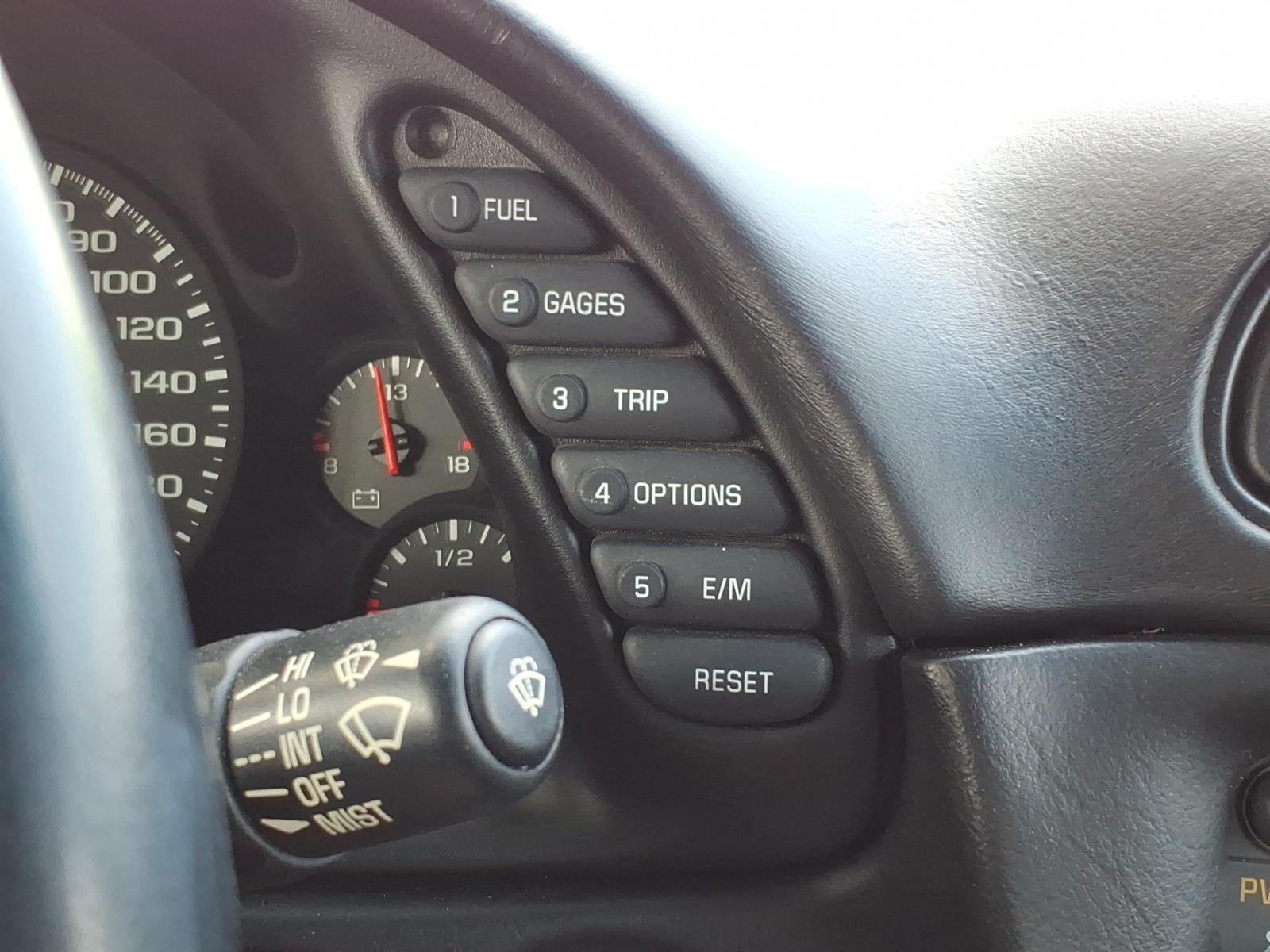 Used 1997 Arctic White Chevrolet  image 15