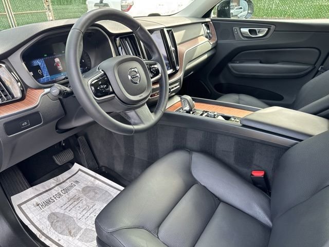 Certified Used 2023 Black Volvo B5 Plus Dark Theme image 9