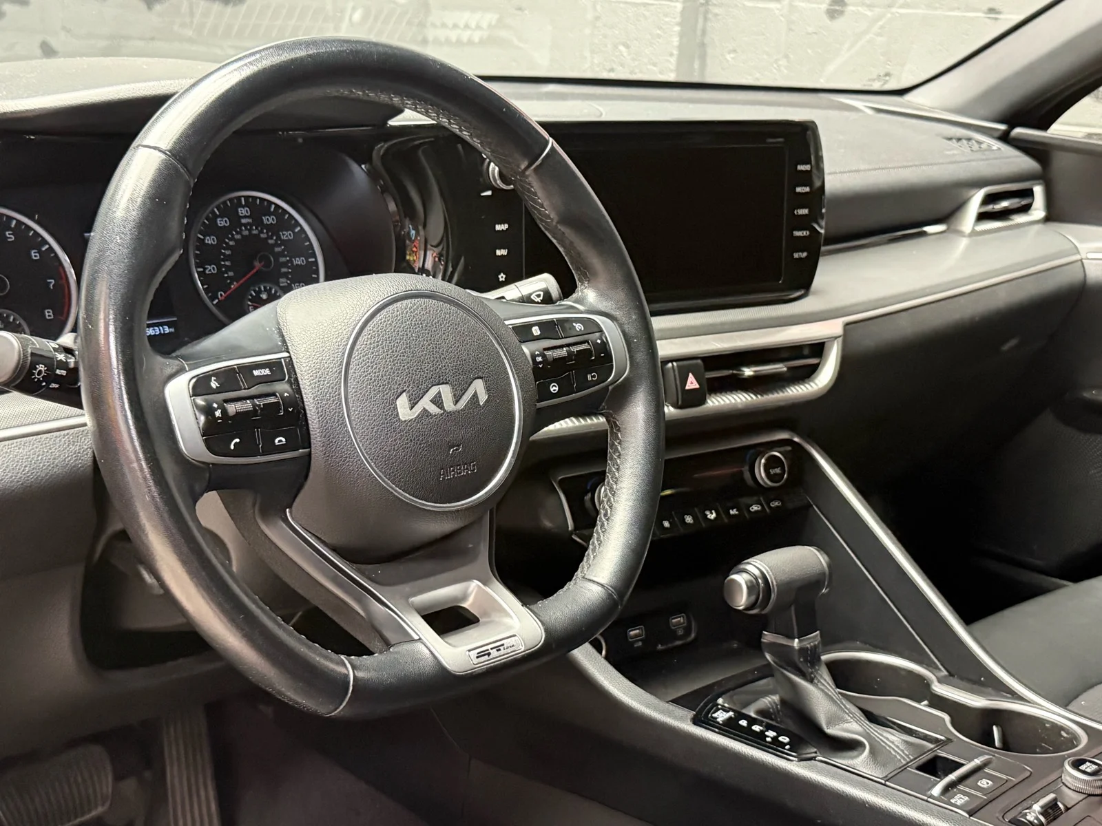 Used 2024 Passion Red Tintcoat (adr) Kia GT-Line image 9
