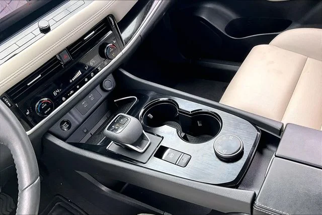 Certified Used 2024 White Nissan SL image 15