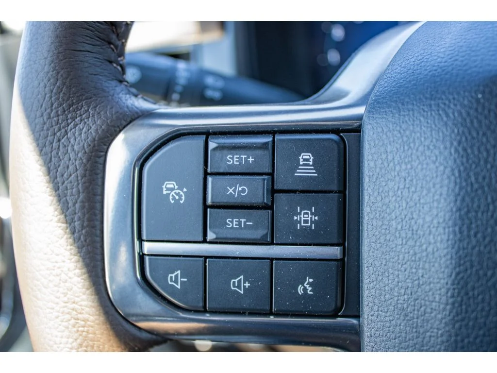 New 2026 Star White Metallic Tri-Coat Ford King Ranch image 48