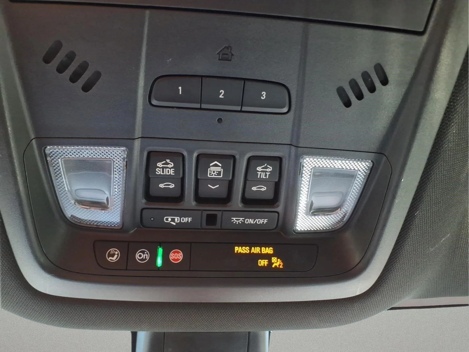 Used 2024 Moonstone Gray Metallic Buick Essence image 27