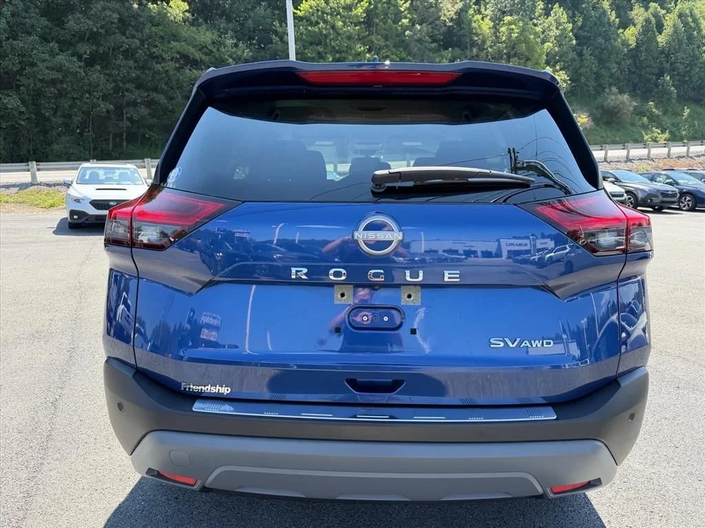 Used 2023 Blue Nissan SV image 11