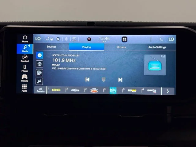 Used 2025  Jeep Mojave image 24