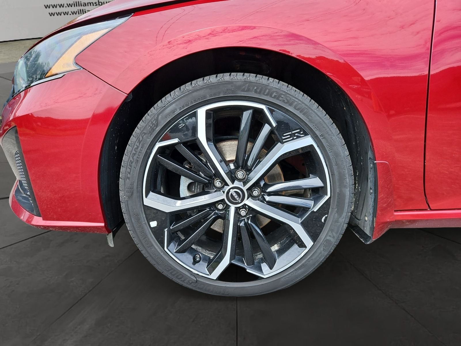 Used 2024 Red Nissan 2.5 SR image 14