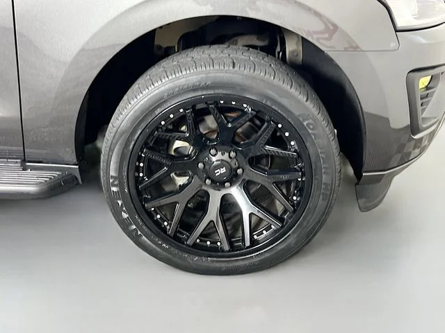 Used 2020 Gray Ford XLT image 38