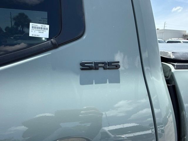 2025 Toyota Tundra SR5 - Photo 36