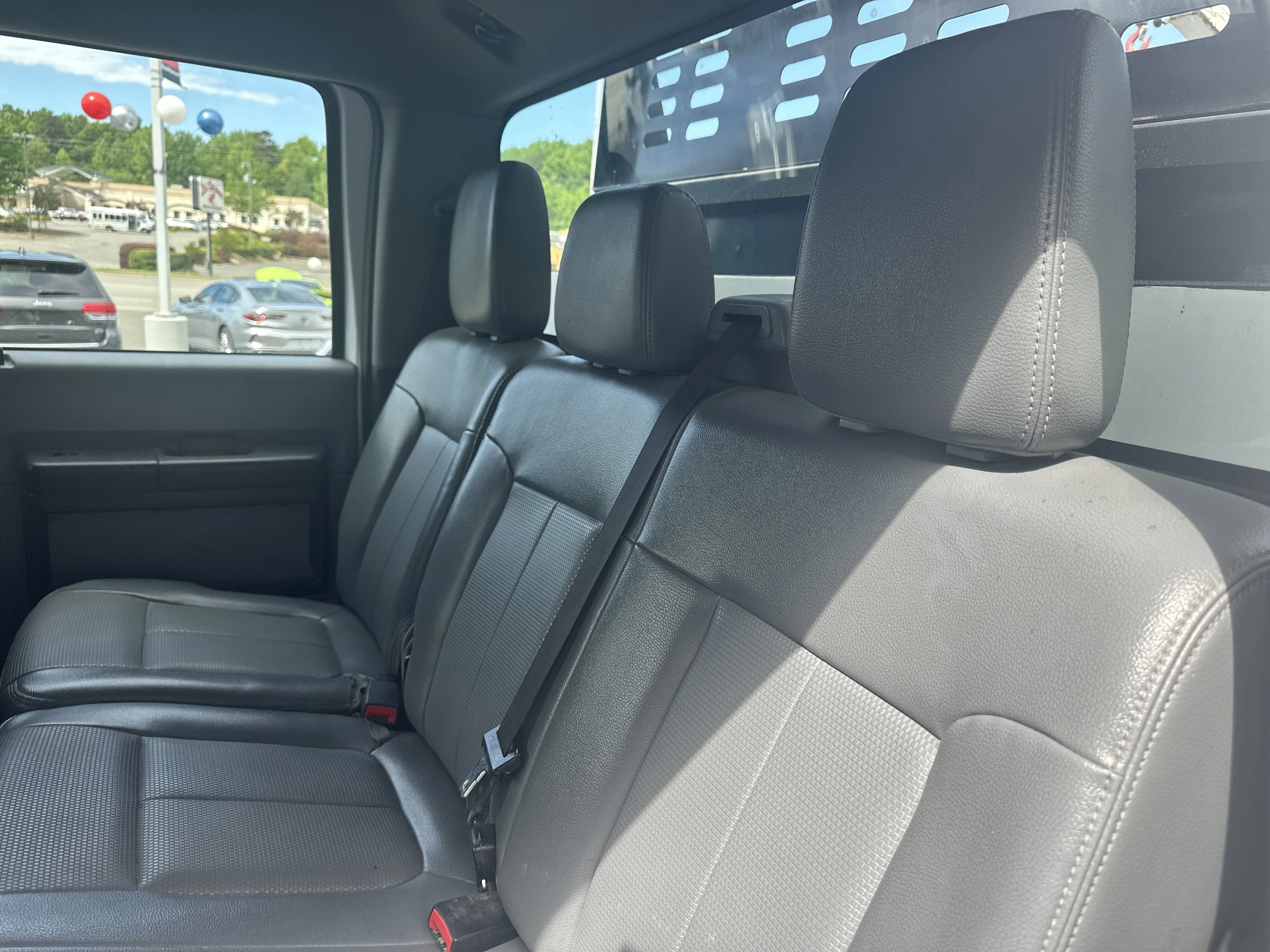 Used 2014  Ford  image 19