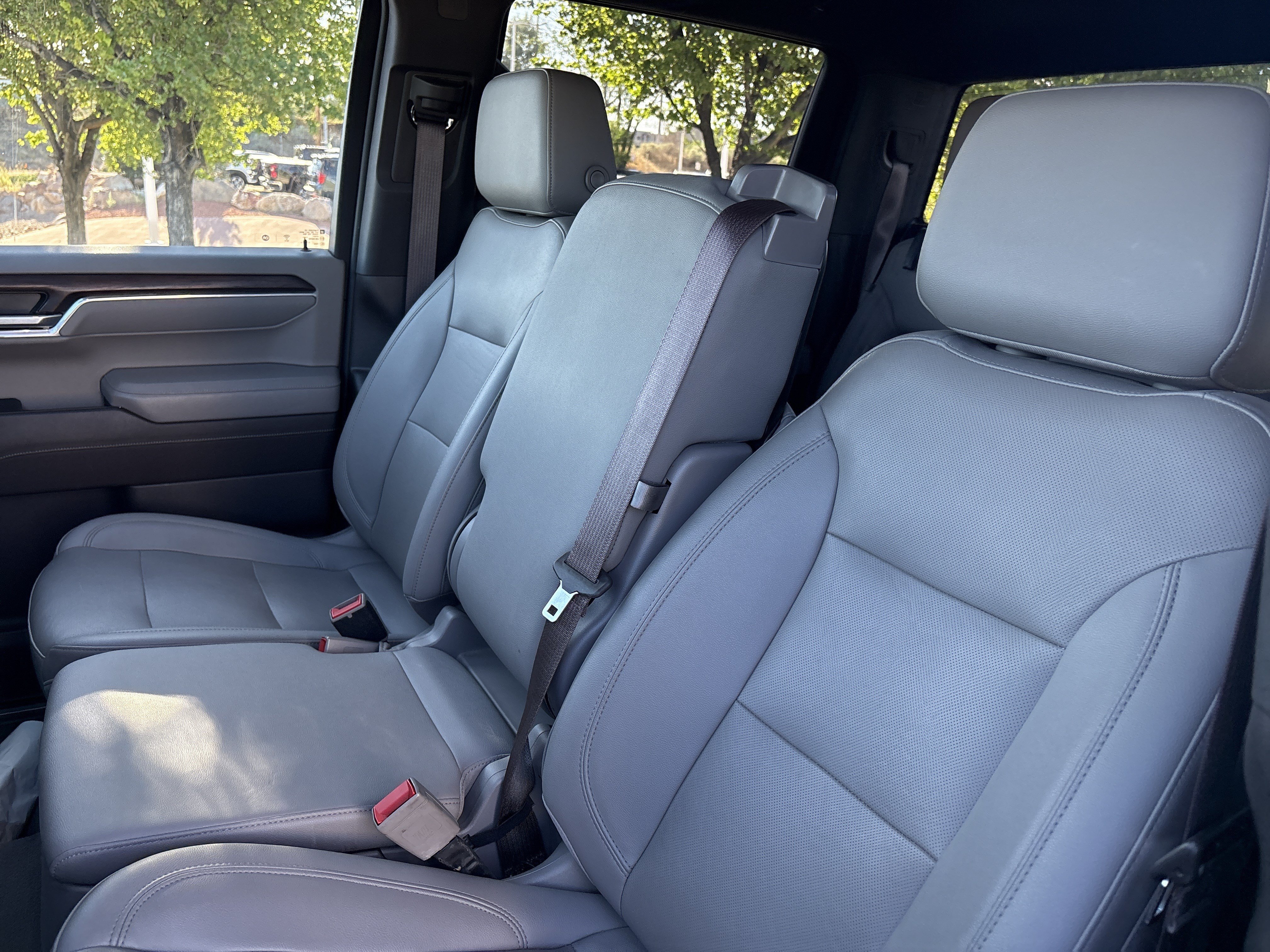 Used 2022 Titanium Rush Metallic GMC SLT image 14