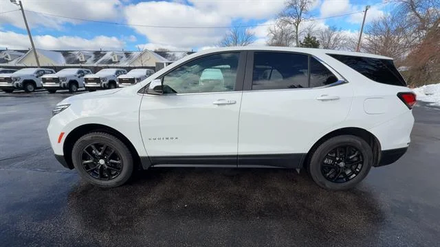 Used 2023 Summit White Chevrolet LT image 5