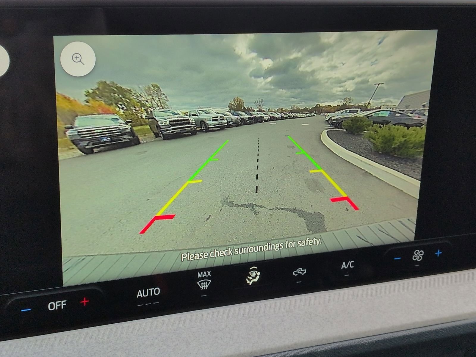 2025 Ford Maverick XLT - Photo 29