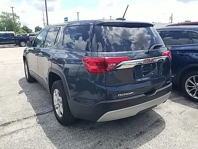 Used 2019 Blue GMC SLE-1 image 12