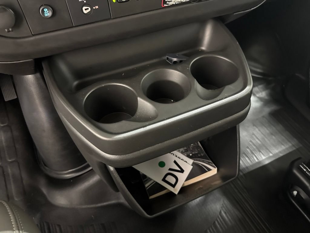 2026 Chevrolet Express Cargo Work Van - Photo 24