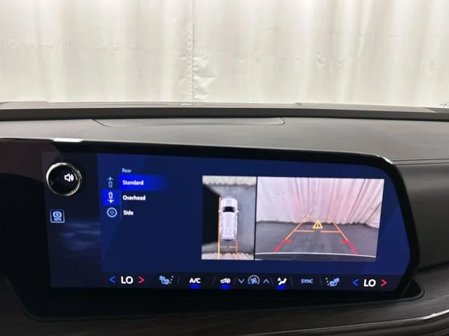 New 2026 Summit White Chevrolet LT image 18