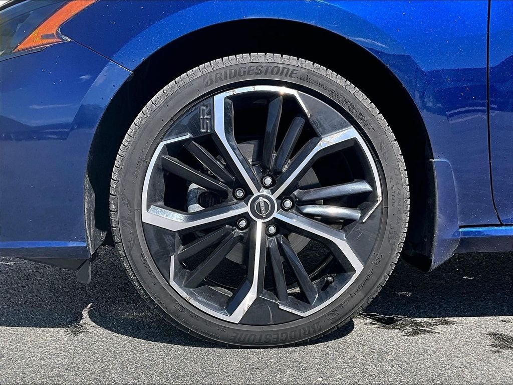 Used 2023 Deep Blue Pearl Nissan 2.5 SR image 7
