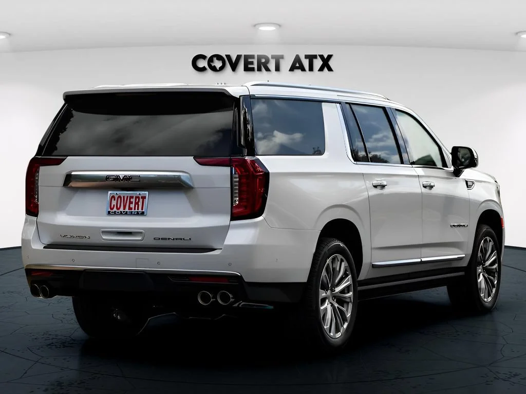Used 2024 White Frost Tricoat GMC Denali image 4