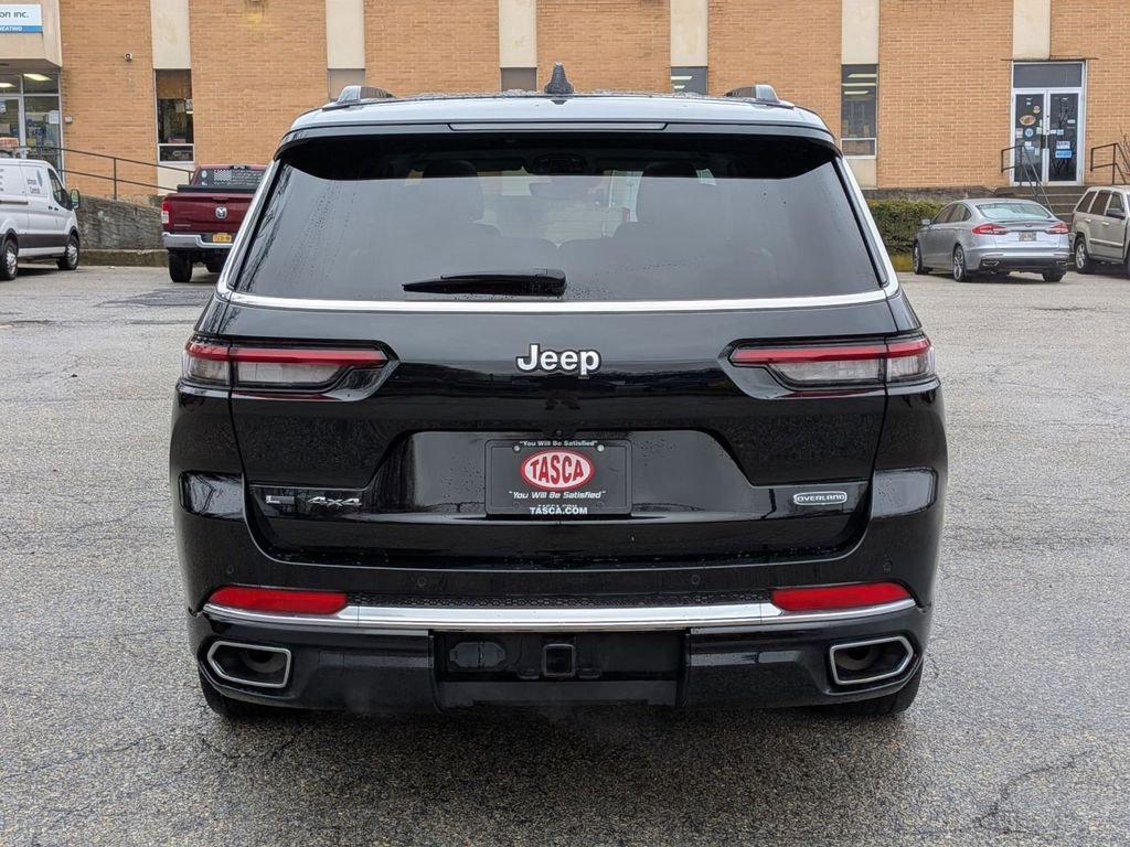 Used 2023 Black Jeep Overland image 4