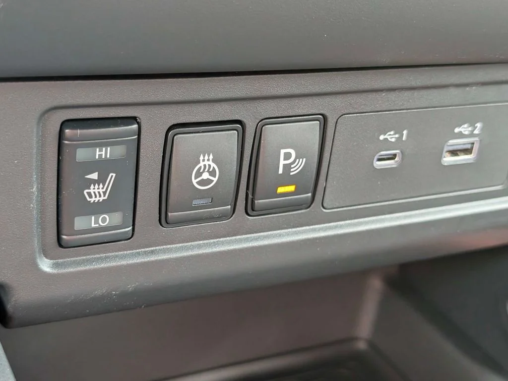New 2026 Glacier White Nissan Crew Cab PRO-X® image 29