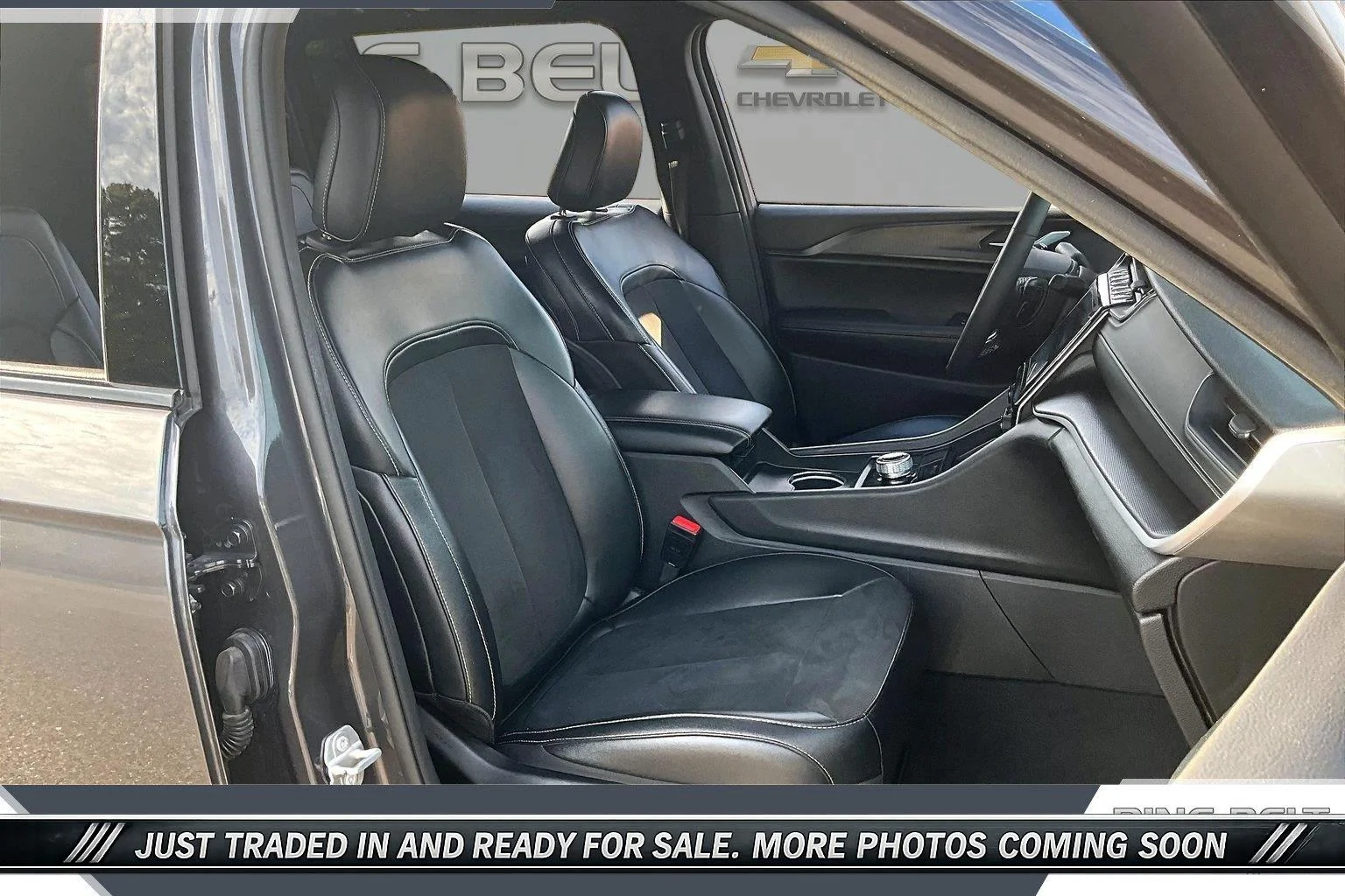 Used 2024 Baltic Gray Metallic Clearcoat Jeep Altitude X image 6