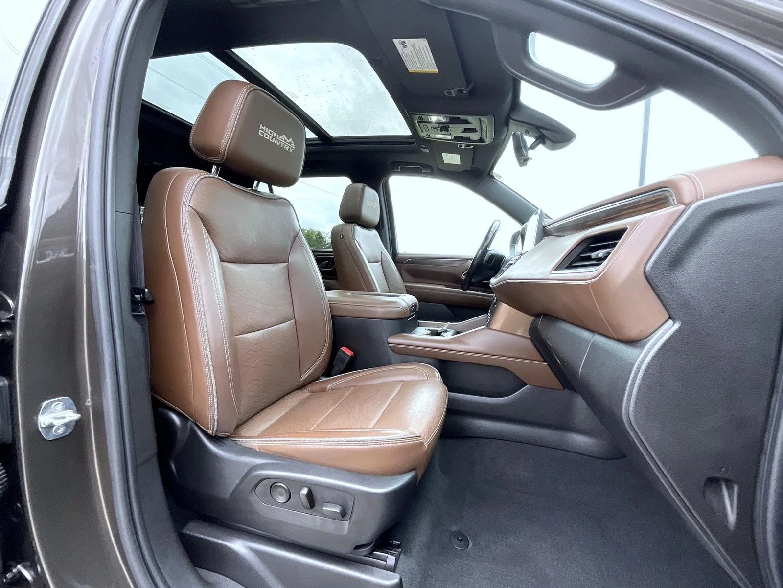 Used 2021 Gray Chevrolet High Country image 16