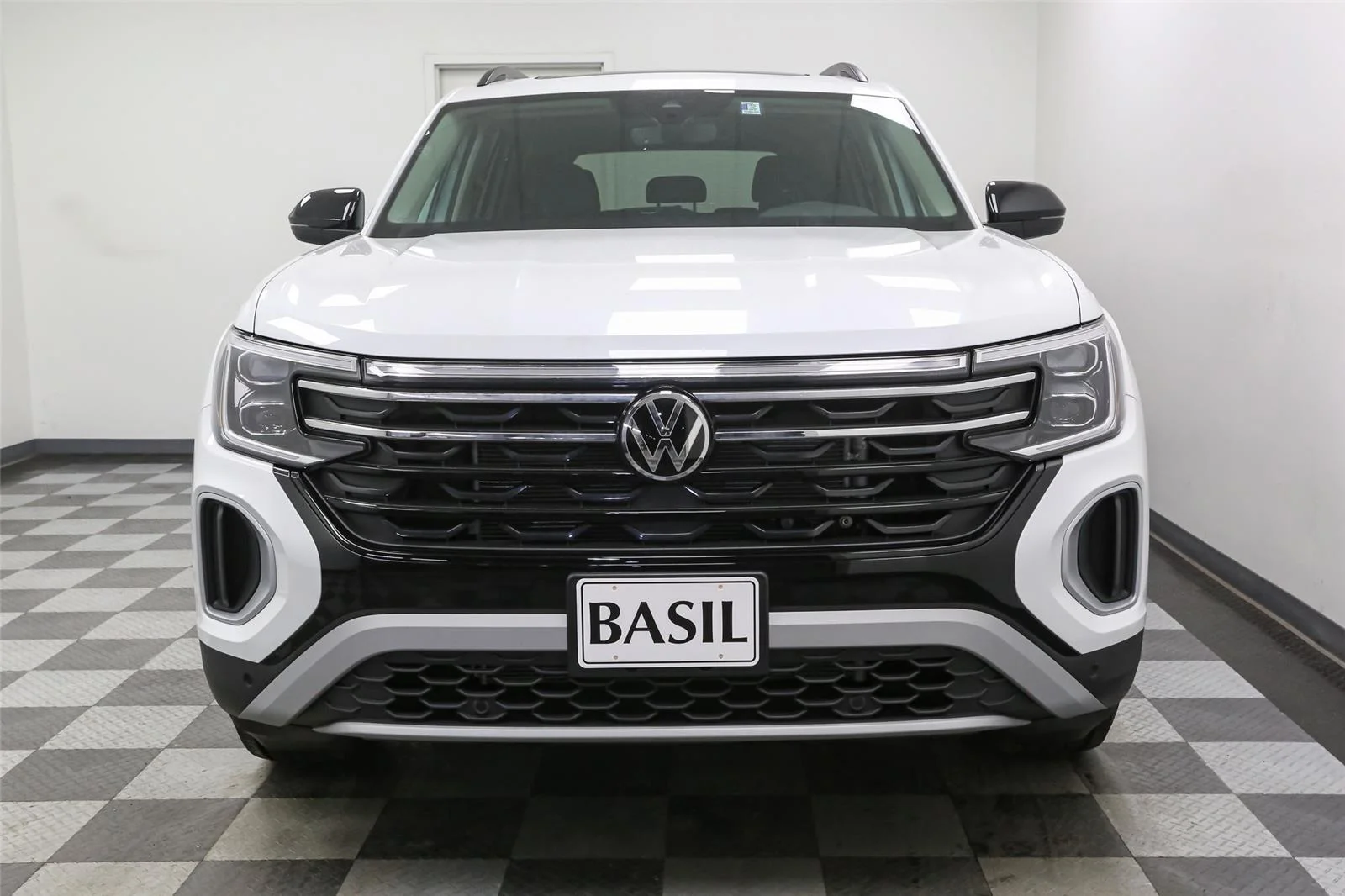 New 2026 Opal White Pearl Volkswagen 2.0T Peak Edition image 3