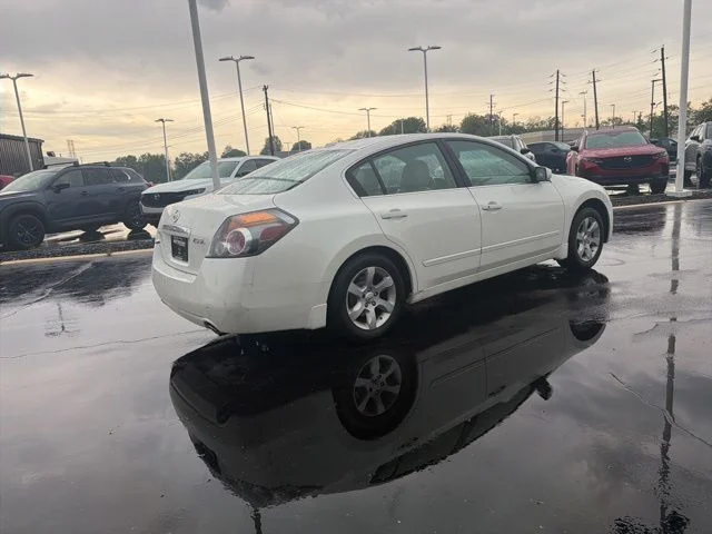 2009 Nissan Altima - Photo 8