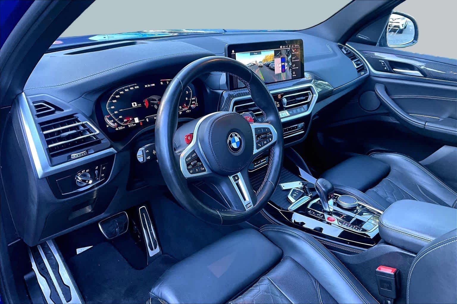 Used 2022 Marina Bay Blue Metallic BMW  image 17
