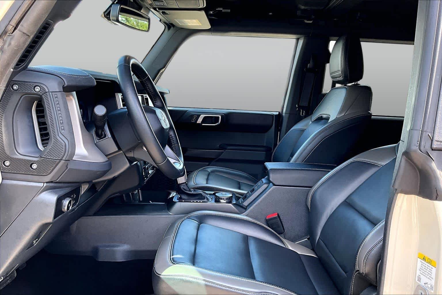 Used 2025 Desert Sand Ford Outer Banks image 14