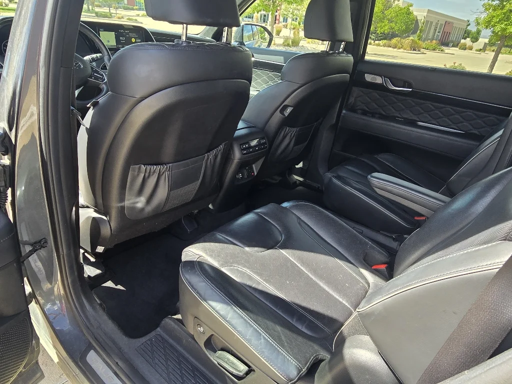 Used 2020 Steel Graphite Hyundai Limited image 14
