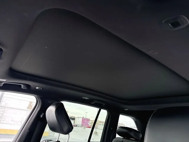 Used 2022 Black Jeep Overland 4xe image 22