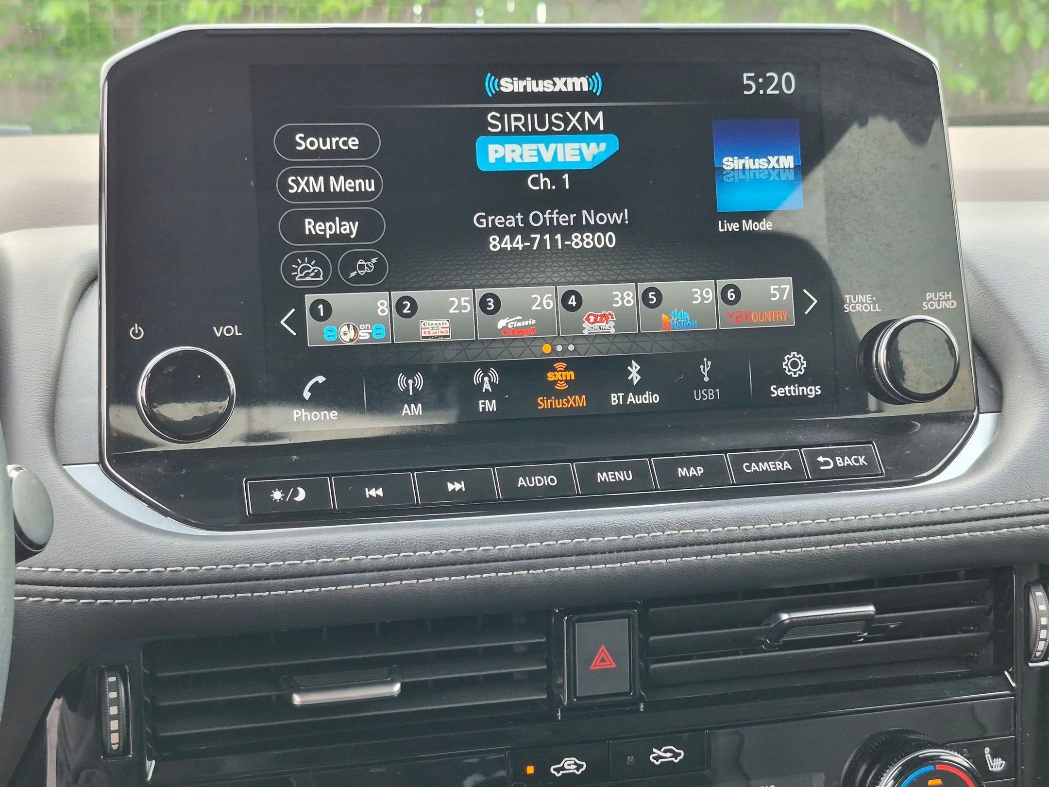 Used 2022 Boulder Gray Pearl Nissan SL image 18