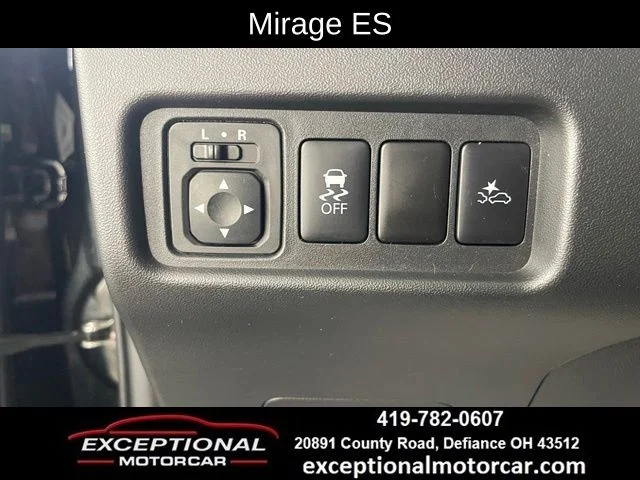 Used 2021 Black Mitsubishi ES image 35