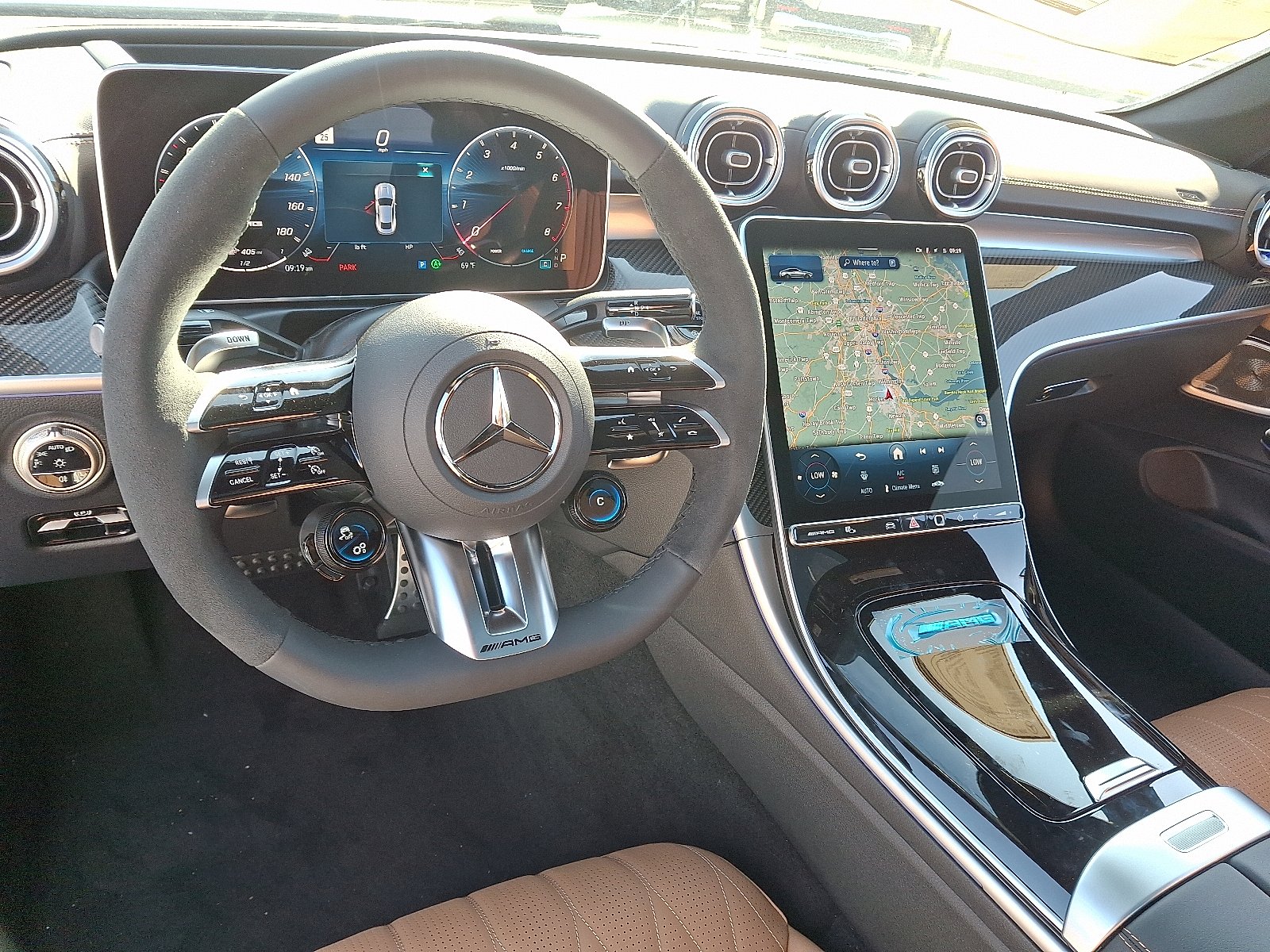 New 2026 MANUFAKTUR Moonlight White Metallic - 885 Mercedes-Benz  image 9