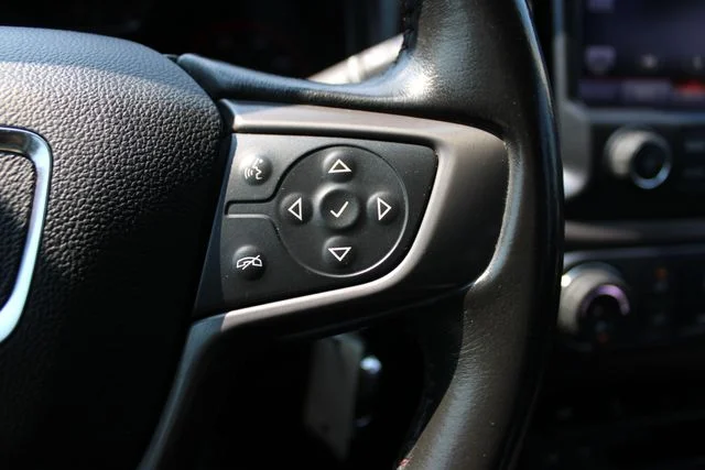 Used 2015 Black GMC SLE1 image 10