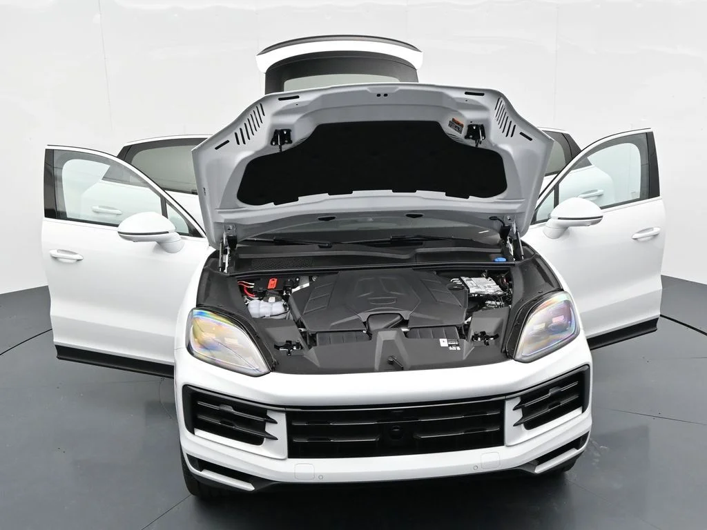 New 2026 White Porsche  image 25