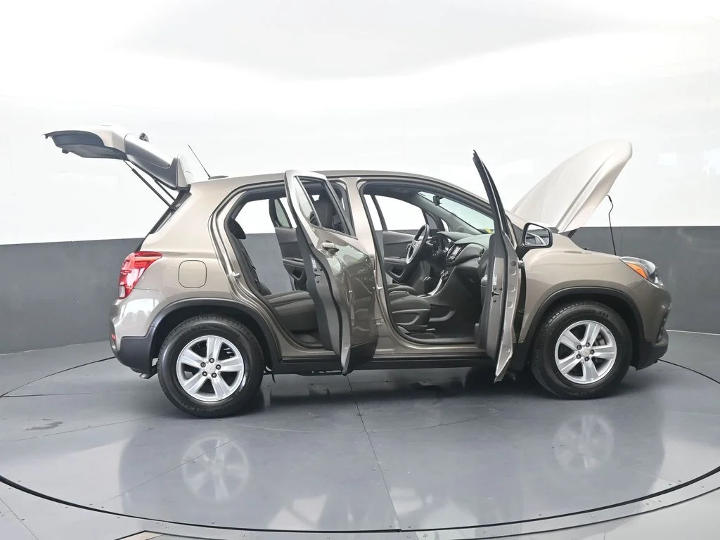 Used 2021 Stone Gray Metallic Chevrolet LS image 70
