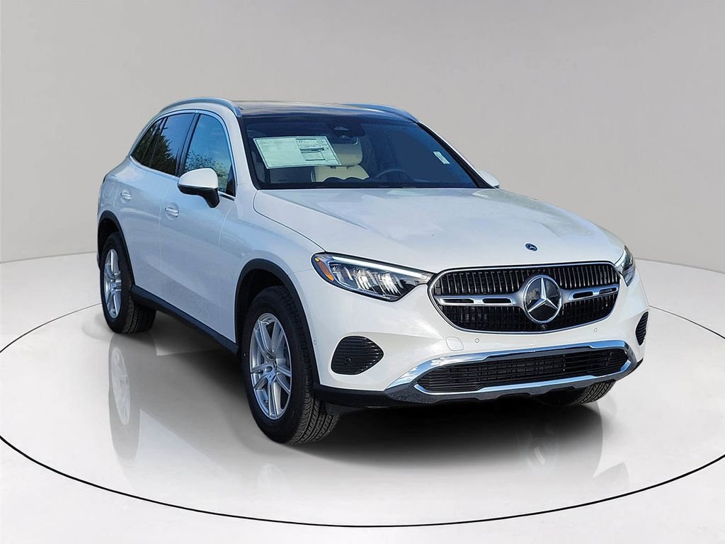 2026 Mercedes-Benz GLC Base