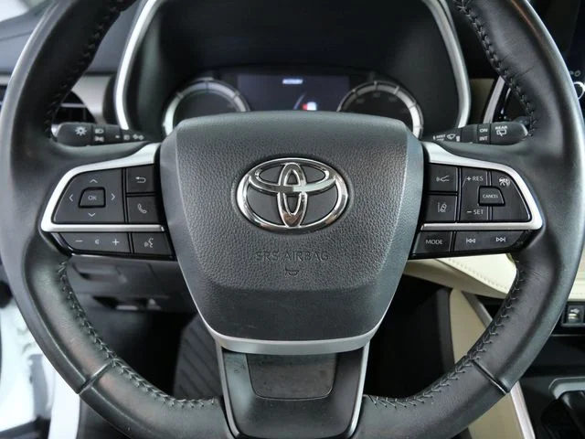 Certified Used 2023 Beige Toyota XLE image 27