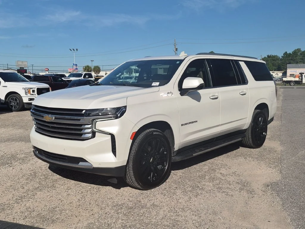 2023 Chevrolet Suburban High Country