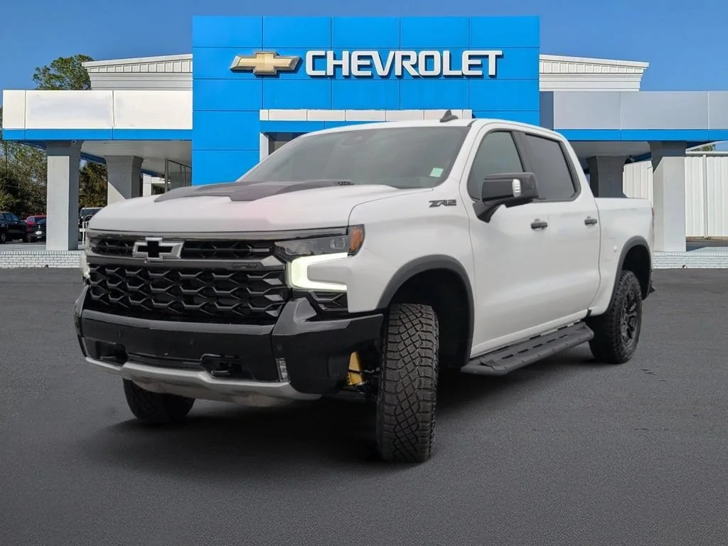 New 2026 Summit White Chevrolet ZR2 image 7