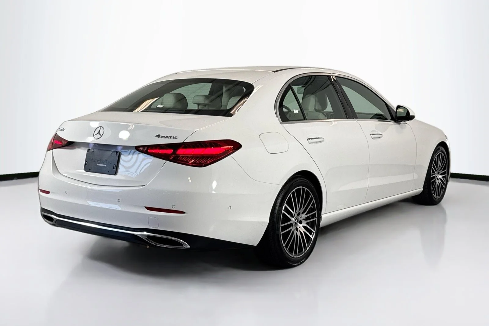 Used 2024 Polar White Mercedes-Benz C 300 image 5