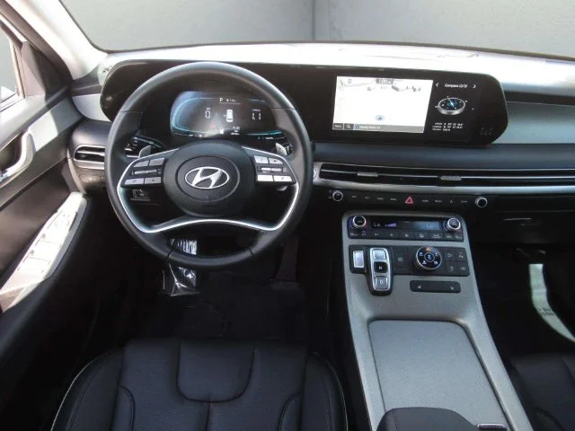 Used 2025 White Hyundai XRT image 18