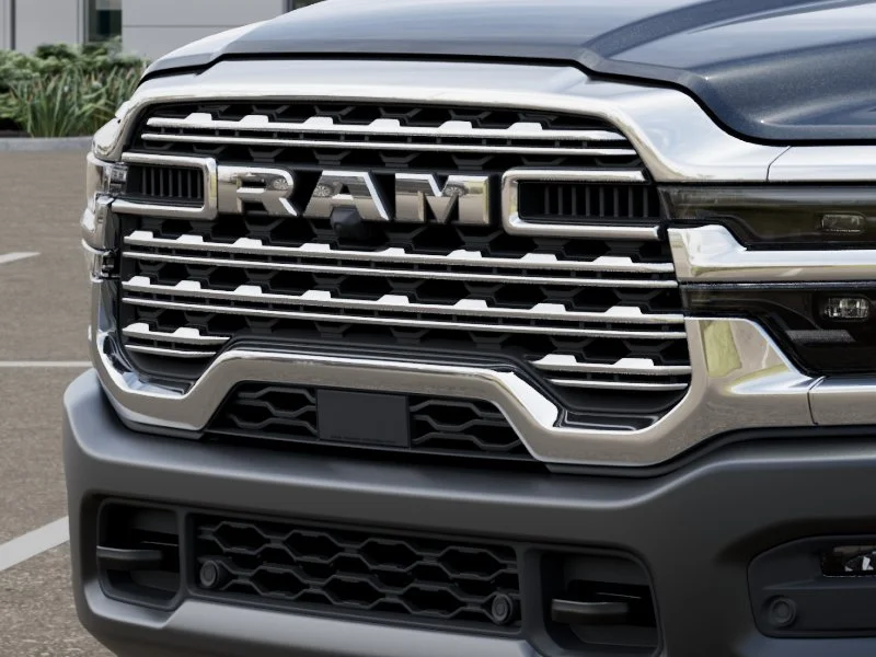 New 2025 Diamond Black Crystal Pearl-Coat Exterior Paint RAM Limited image 7